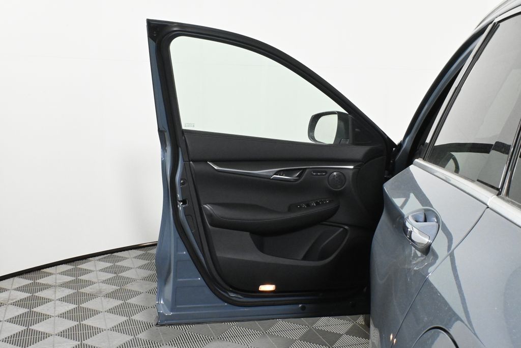 Thumbnail: 2025 INFINITI QX50 - 23