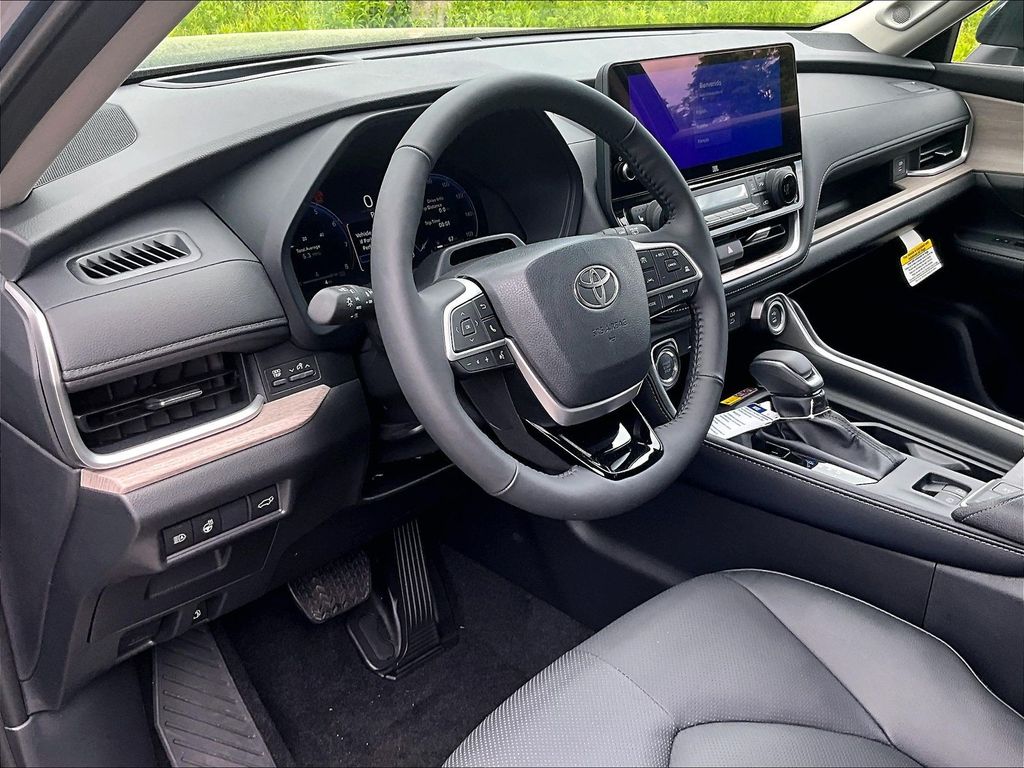 2026 Toyota Grand Highlander — photo 9