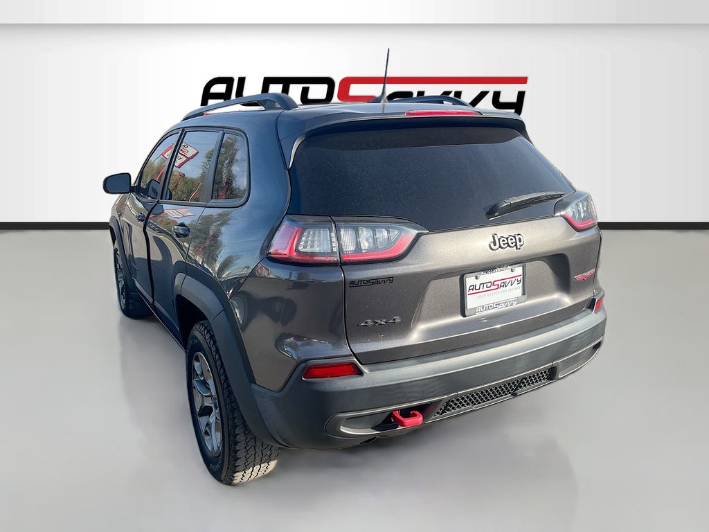 Used 2022 Gray Jeep Trailhawk image 5