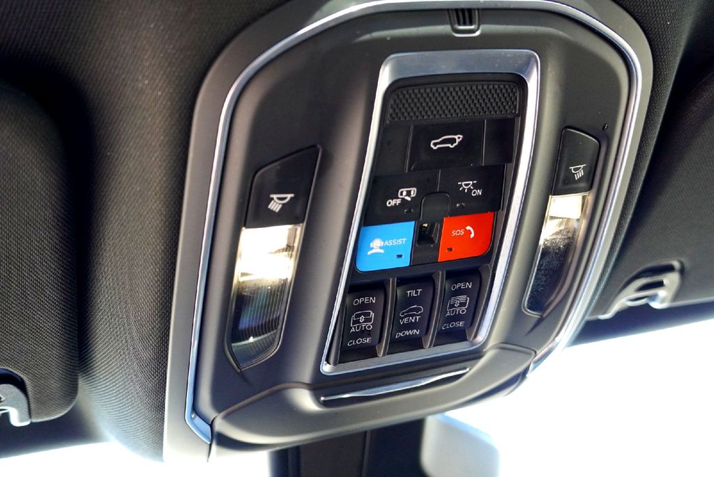 Used Car 2022 Jeep Wagoneer  Series I For Sale Under $40,000 In Taylor, Texas