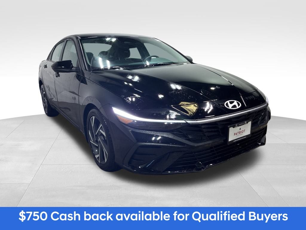 2025 Hyundai Elantra SEL Sport FWD