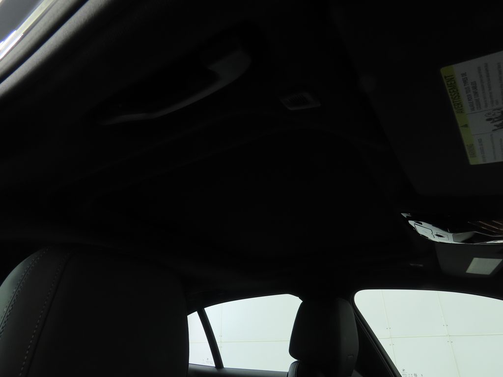 Thumbnail: 2026 BMW i5 - 17