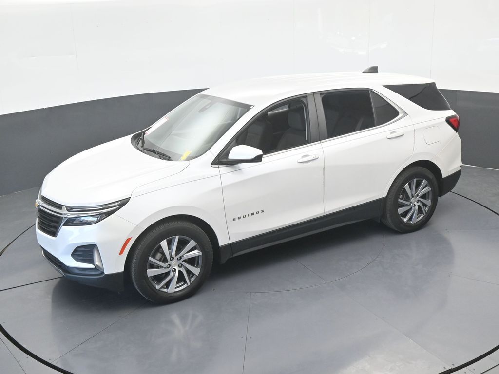 Used 2022 Iridescent Pearl Tricoat Chevrolet LT image 49