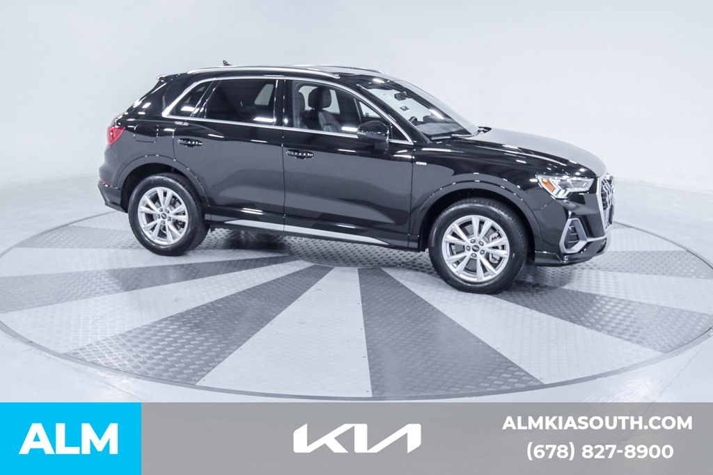 2024 Audi Q3 S line Premium photo 12