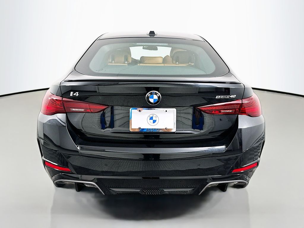 Thumbnail: 2026 BMW i4 - 6