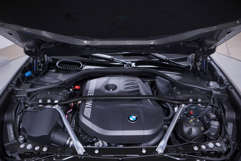 Thumbnail: 2026 BMW 7 Series - 13