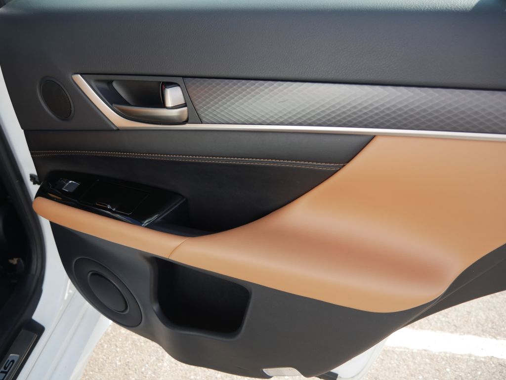 Thumbnail: 2020 Lexus GS - 25