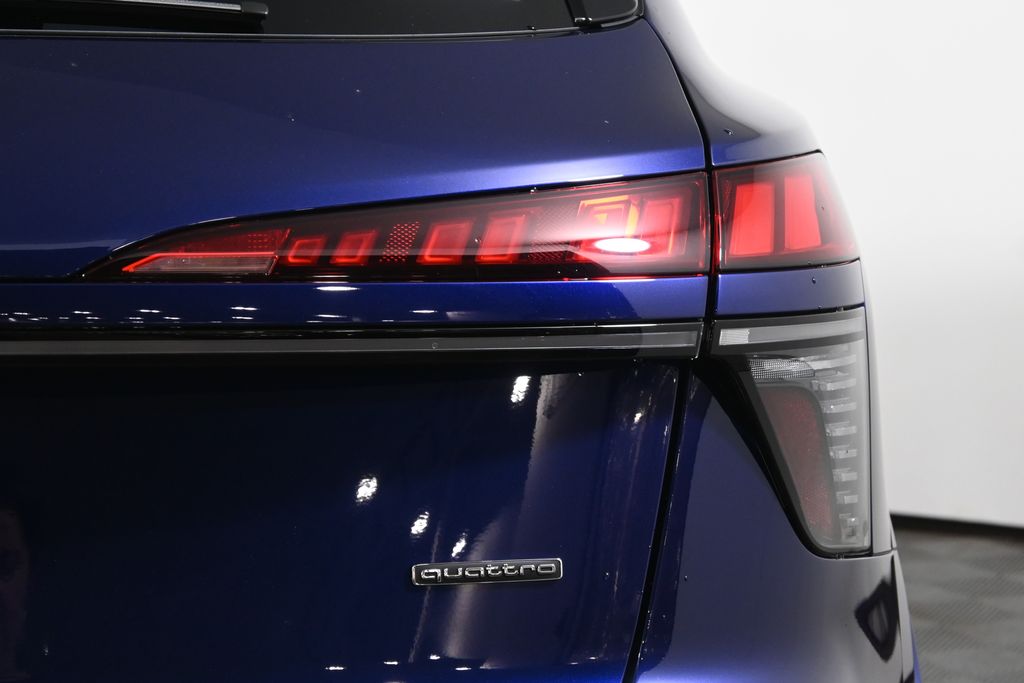Thumbnail: 2026 Audi Q3 - 13