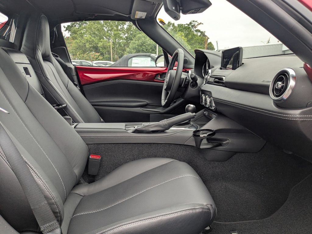 2025 Mazda MX-5 Miata RF Grand Touring