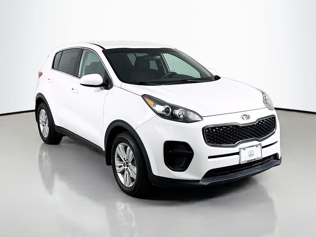 Thumbnail: 2019 Kia Sportage - 3
