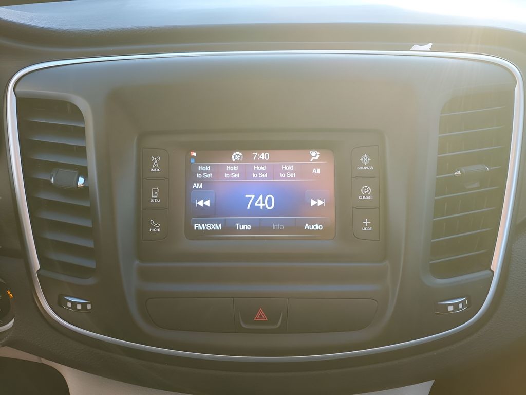 Used Car 2015 Chrysler 200  Limited For Sale Under $10,000 In Austin, Texas