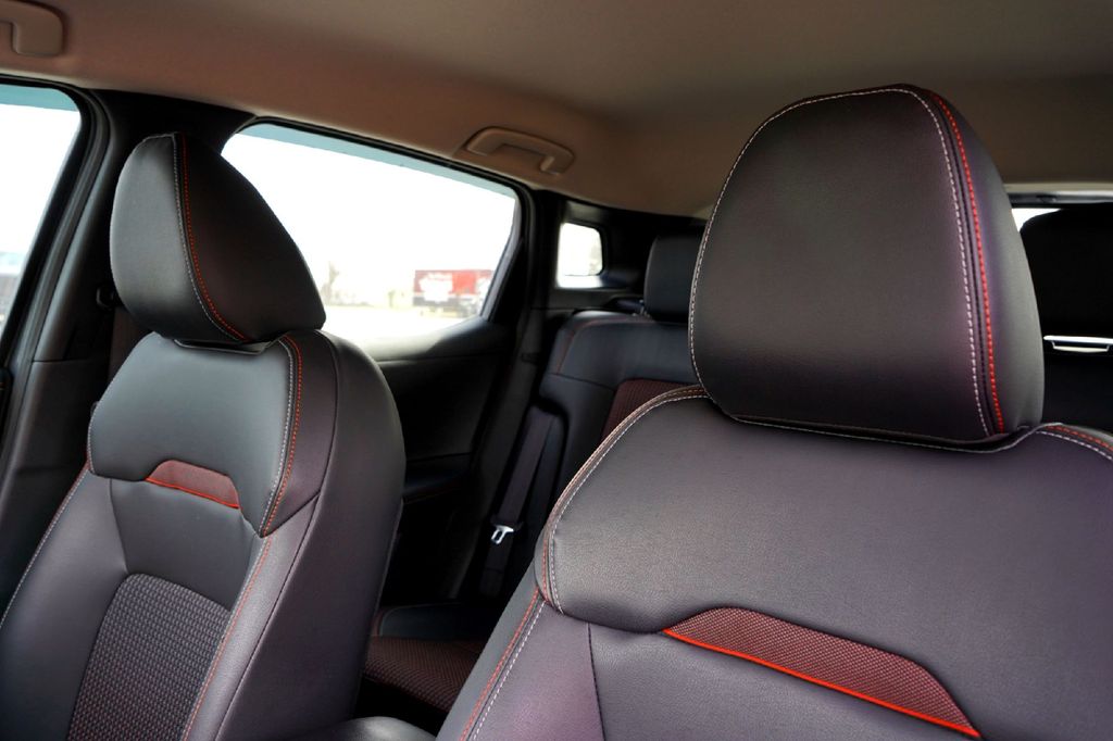 Used Car 2025 Nissan Kicks  Sr For Sale Under $25,000 In Taylor, Texas