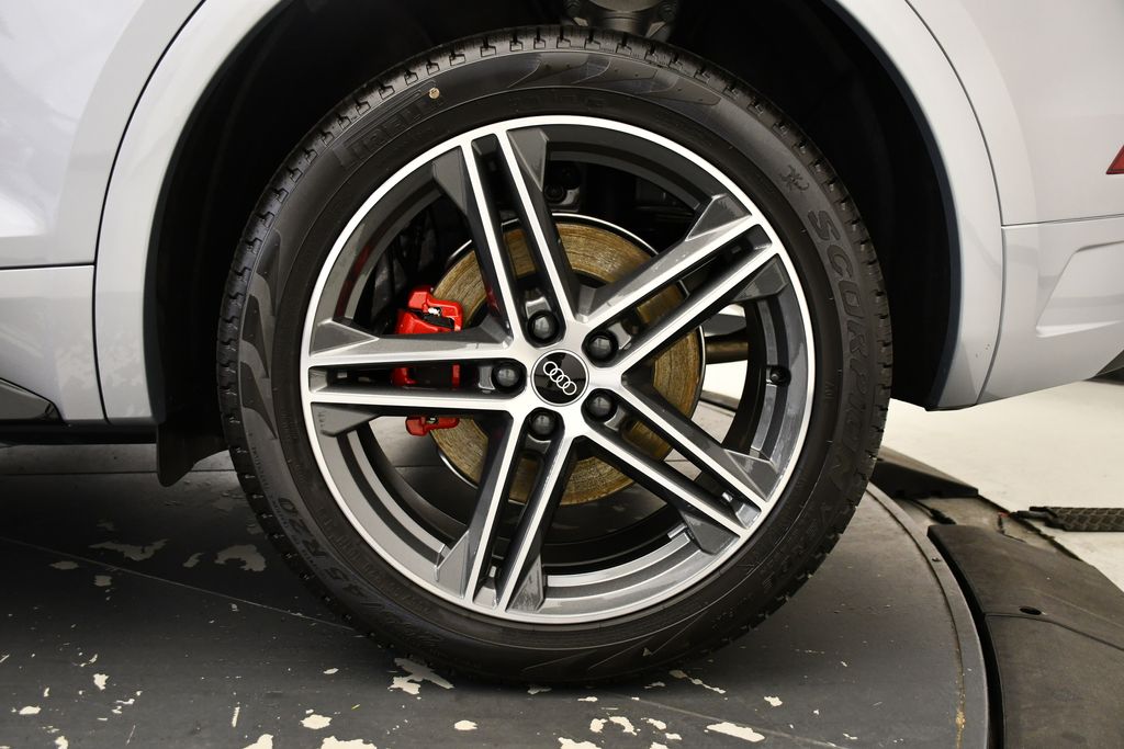 2025 Audi Q5  15