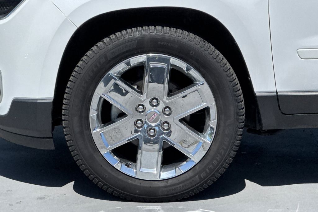 used 2017 GMC Acadia Limited car, priced at $17,915