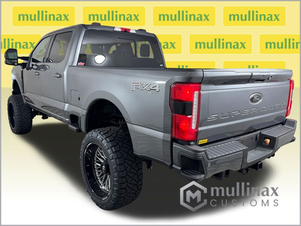 New 2026 Gray Ford Lariat image 4
