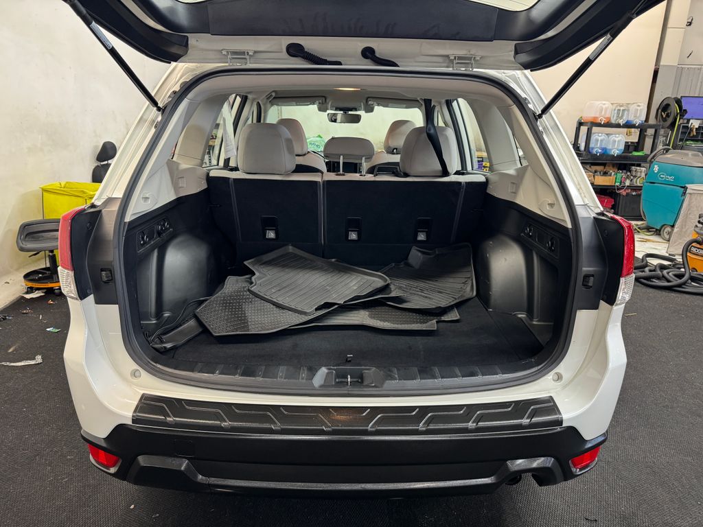 2021 Subaru Forester Base