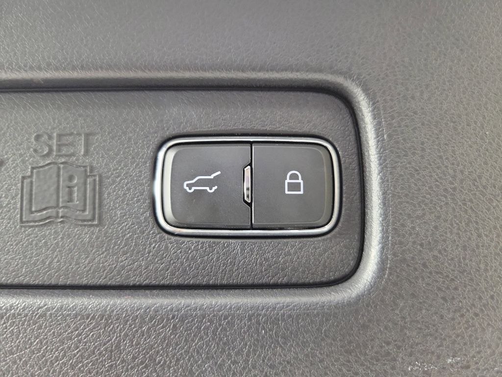 2021 Lincoln Aviator Reserve White at Bayshore Chrysler Jeep Dodge Ram