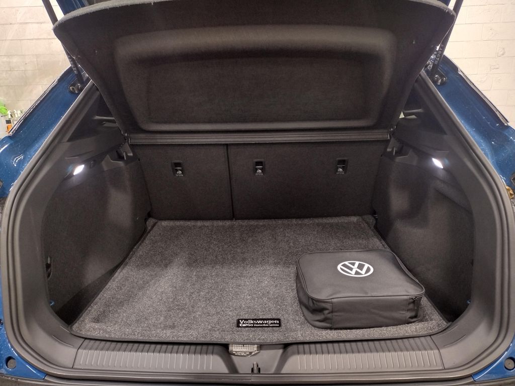 2025 Volkswagen ID.4 Pro