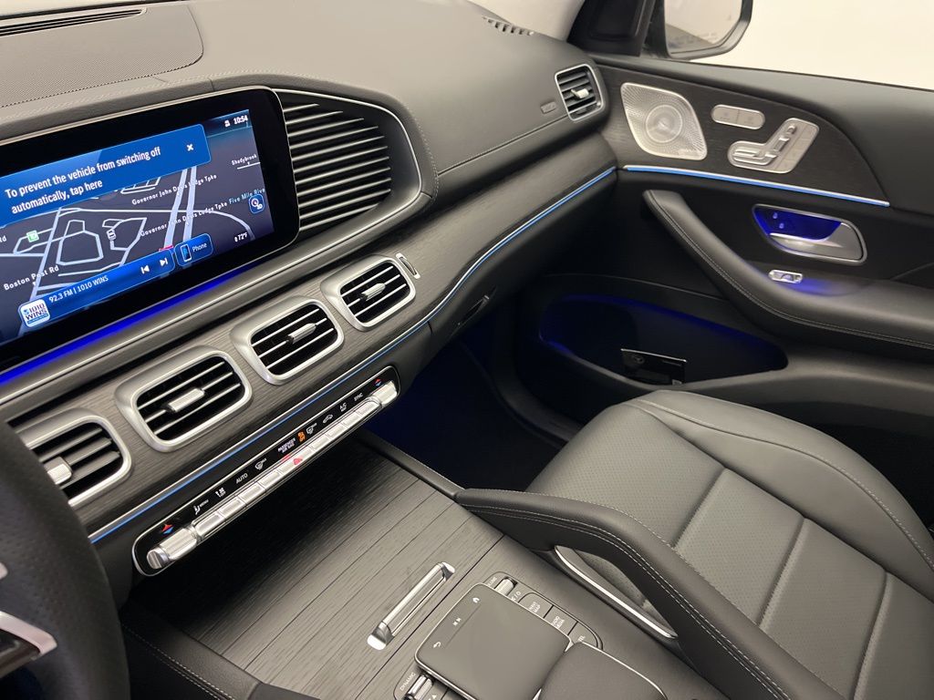 Thumbnail: 2026 Mercedes-Benz GLS - 22