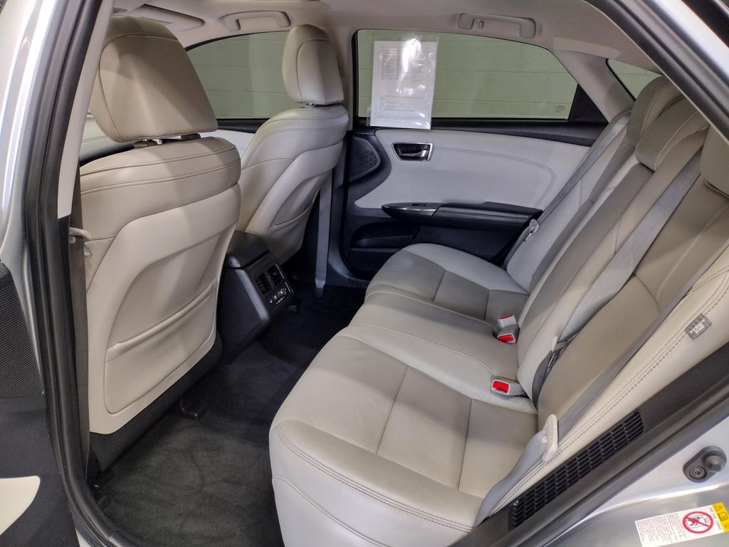 2018 Toyota Avalon Hybrid Limited