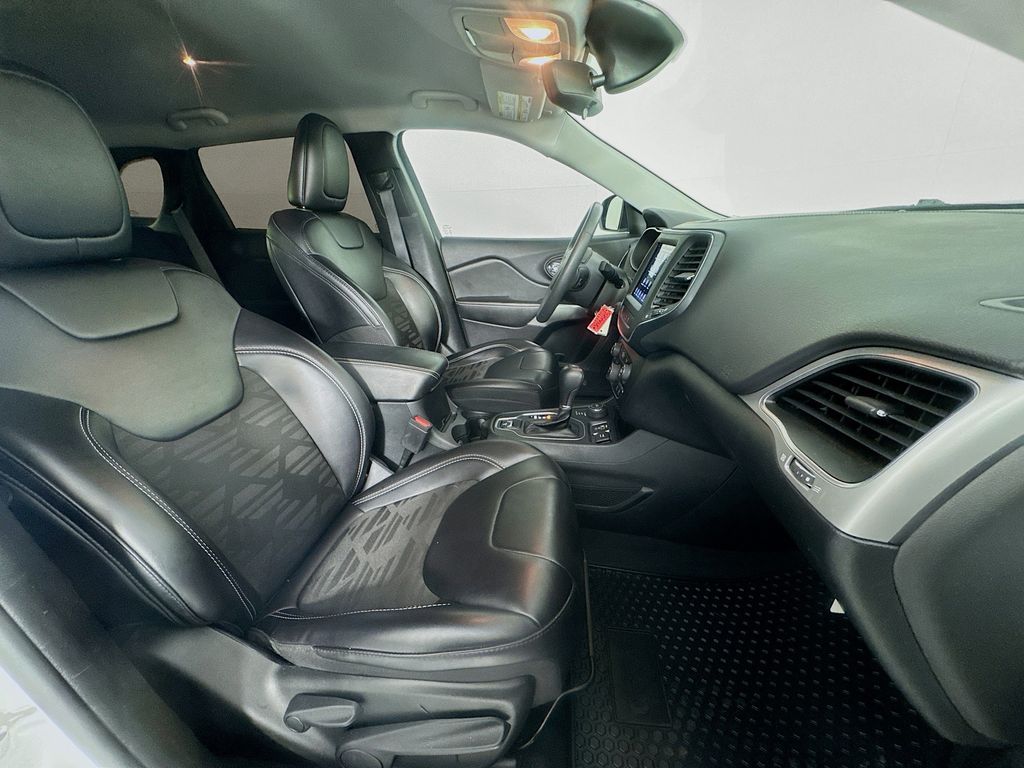 Used Car 2022 Jeep Cherokee  X For Sale Under $25,000 In Austin, Texas