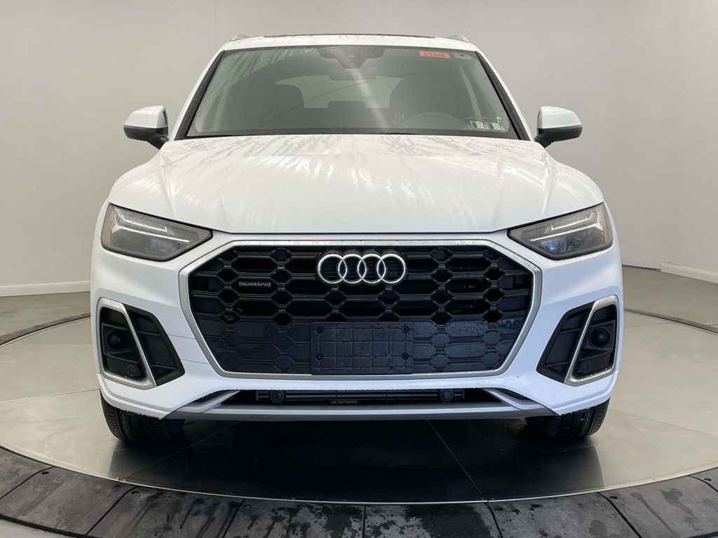 2023 Audi Q5 45 S line Premium - 9