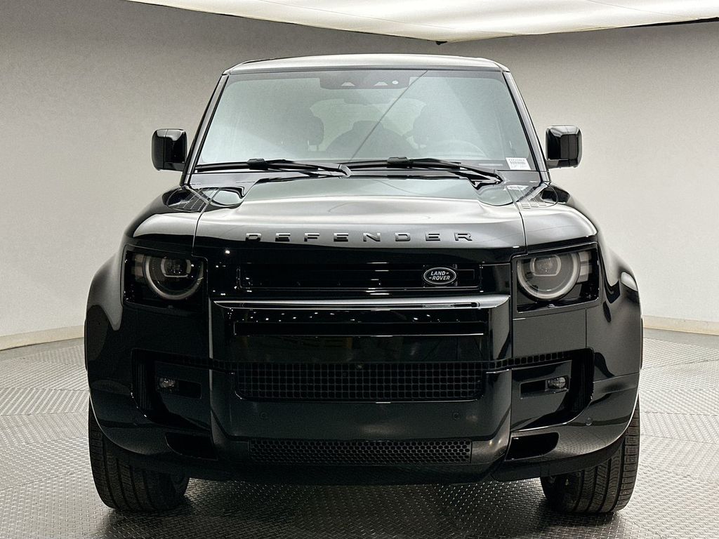 Thumbnail: 2026 Land Rover Defender - 8