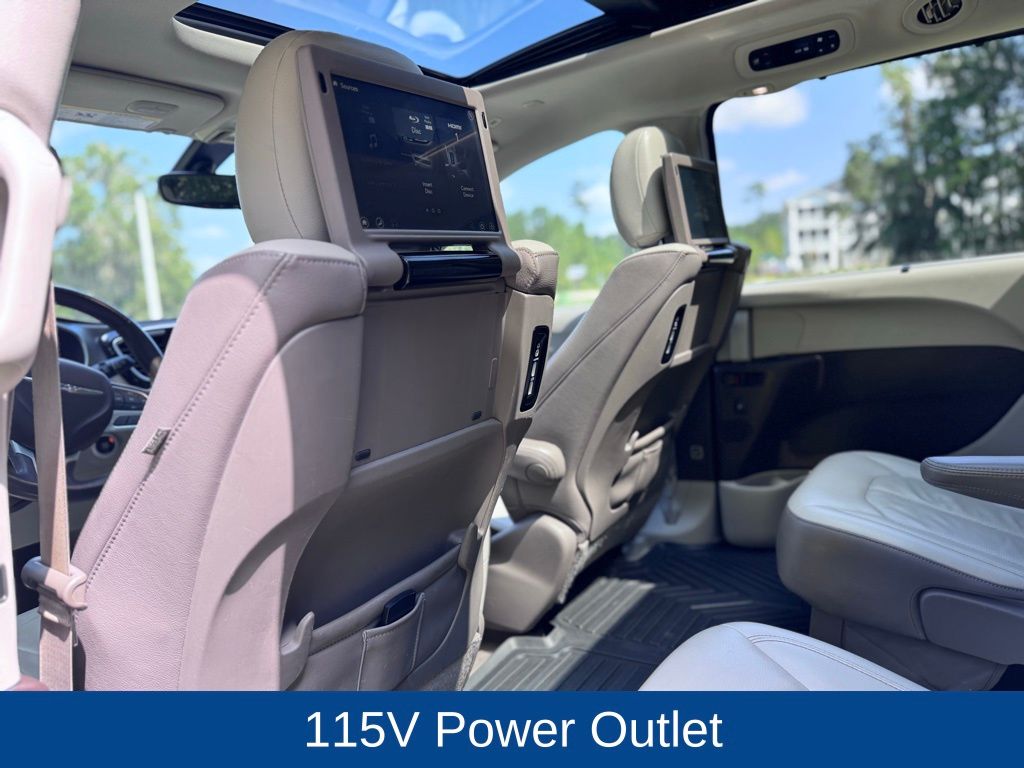 2018 Chrysler Pacifica Touring L Plus