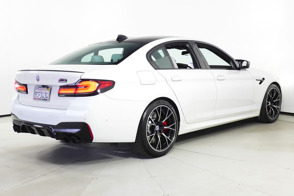 2022 BMW M5 Base 8