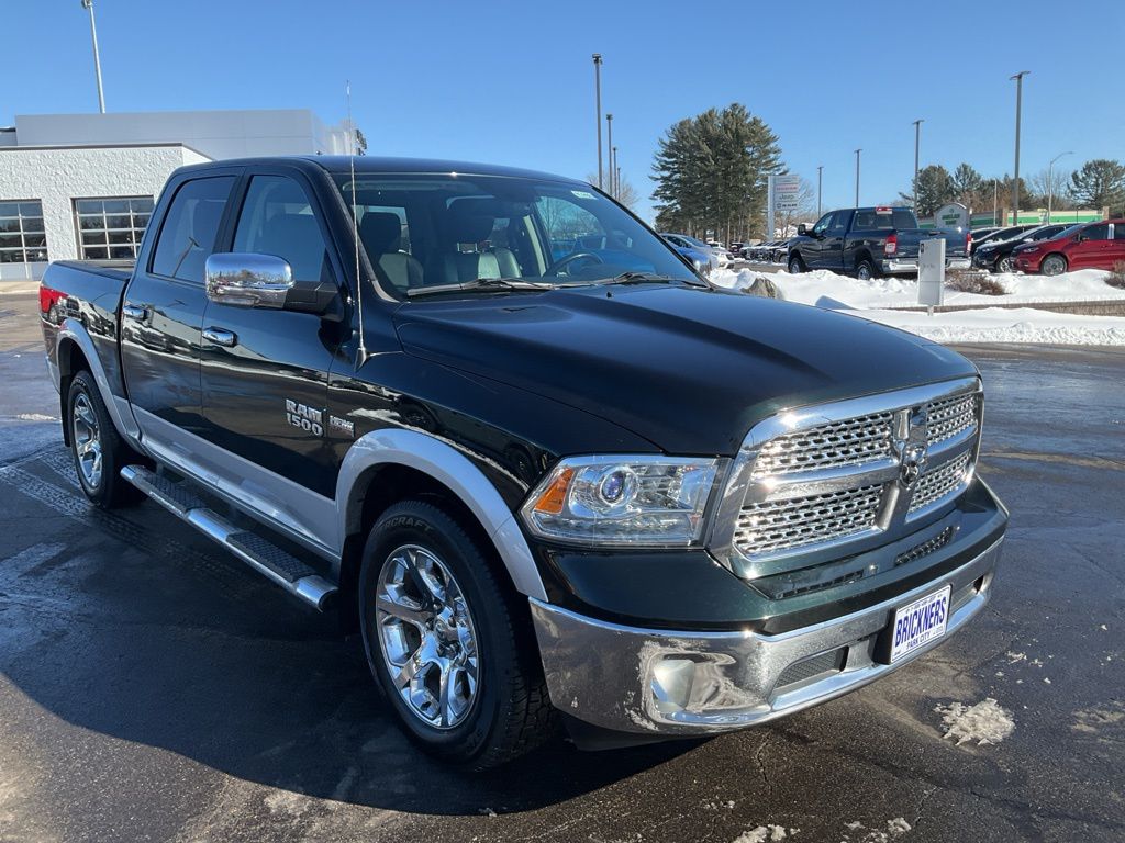 2017 RAM 1500 Laramie Crew Cab 4WD