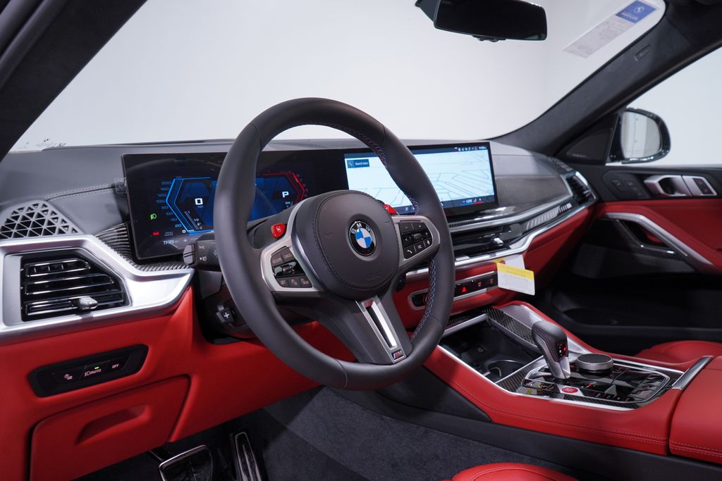 2025 BMW X6 M Base 6