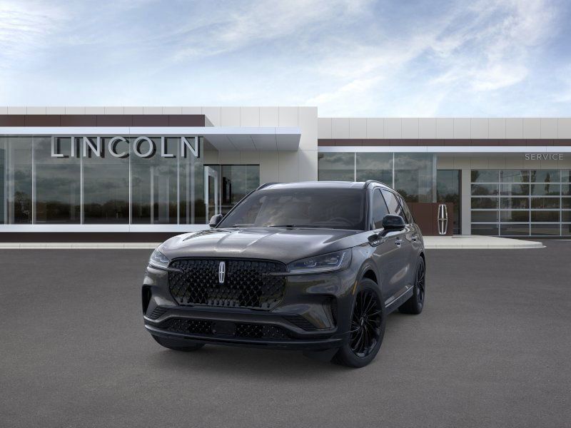 Thumbnail: 2026 Lincoln Aviator - 2