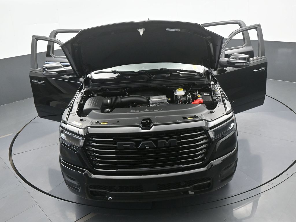New 2026 Diamond Black Crystal Pearlcoat Ram Laramie image 70