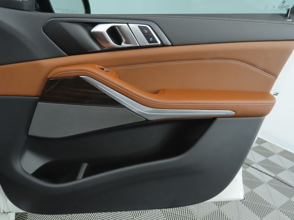 Thumbnail: 2024 BMW X5 - 26