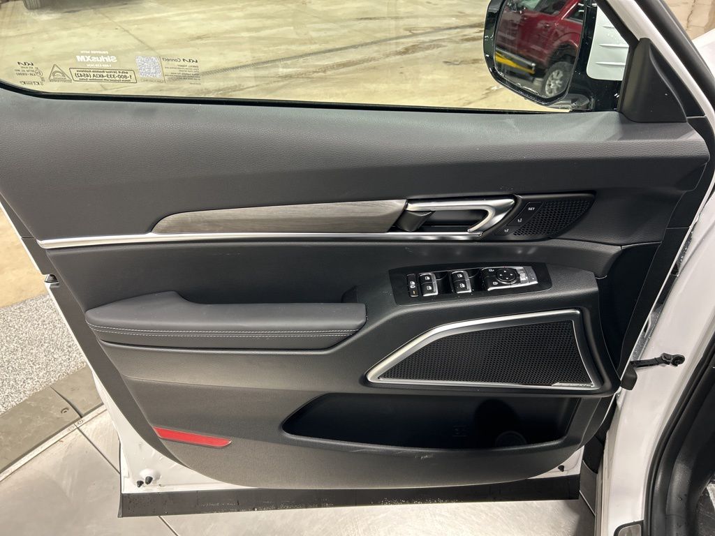 new 2025 Kia Telluride car, priced at $49,570