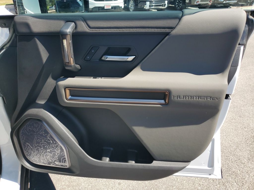 New Car 2025 Gmc Hummer Ev Suv  2x For Sale Under $100,000 In Austin, Texas
