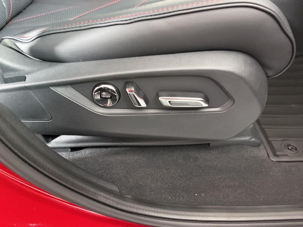 Thumbnail: 2026 Acura MDX - 9