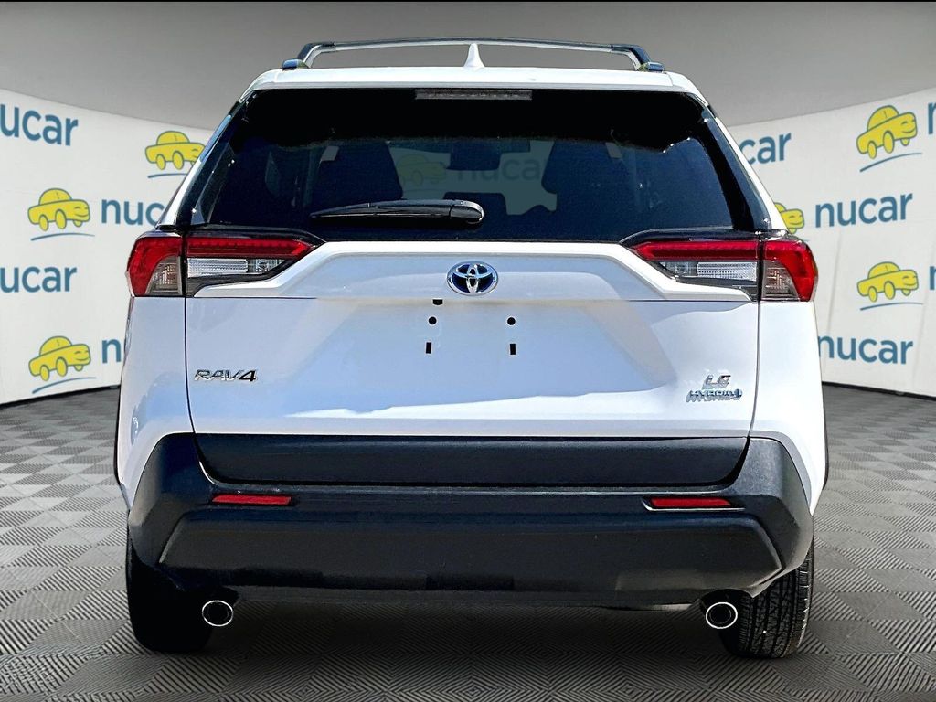 2024 Toyota RAV4 Hybrid — photo 5