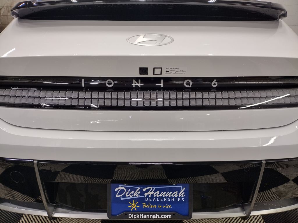 2025 Hyundai IONIQ 6 SEL