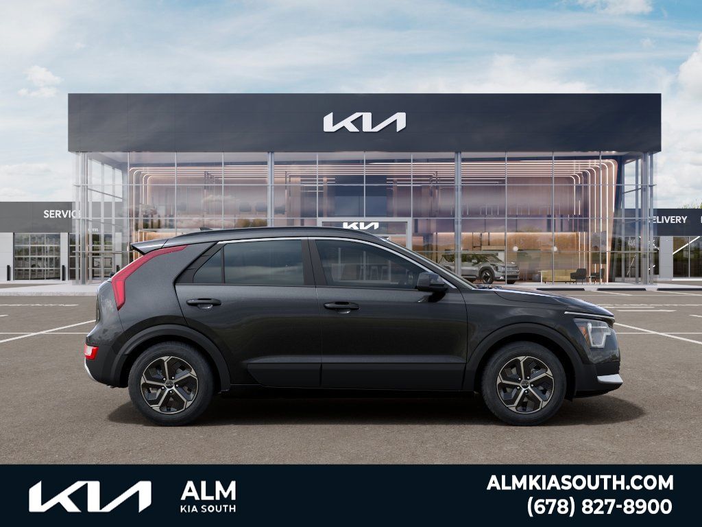 New 2026 Interstellar Gray Kia LX image 7