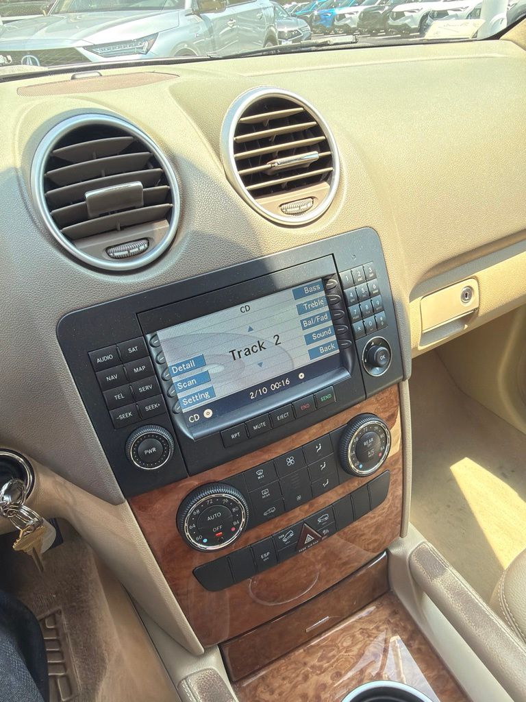 Thumbnail: 2007 Mercedes-Benz M-Class - 3