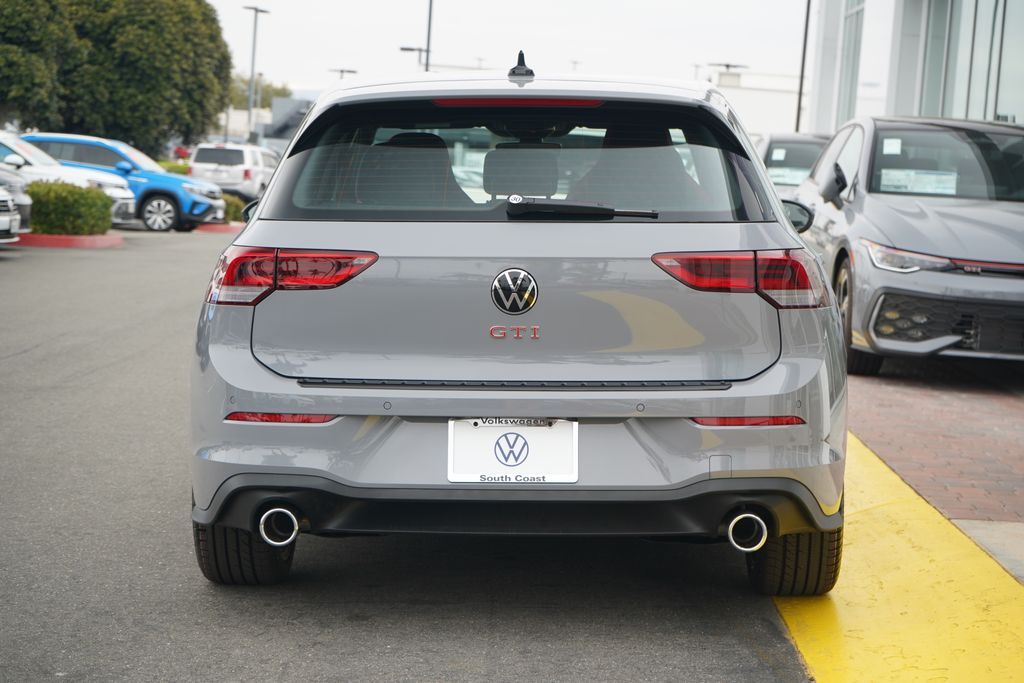 Thumbnail: 2026 Volkswagen Golf - 4