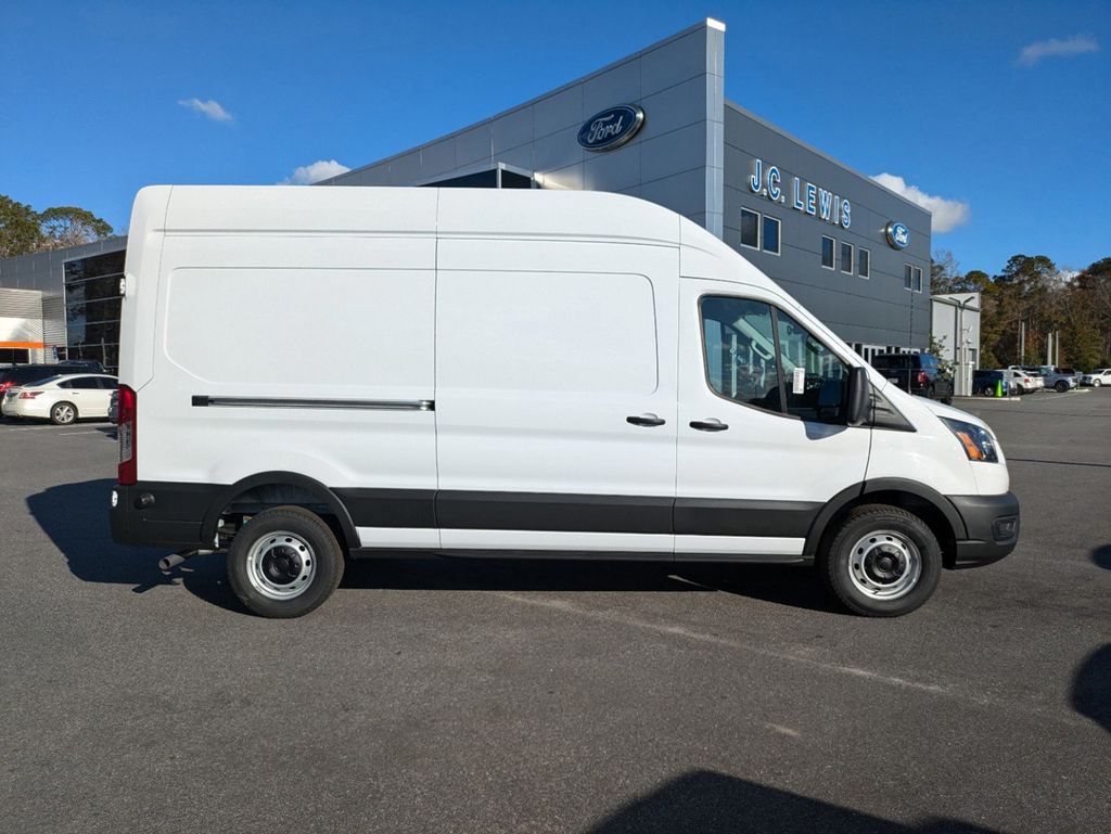 2024 Ford Transit 250