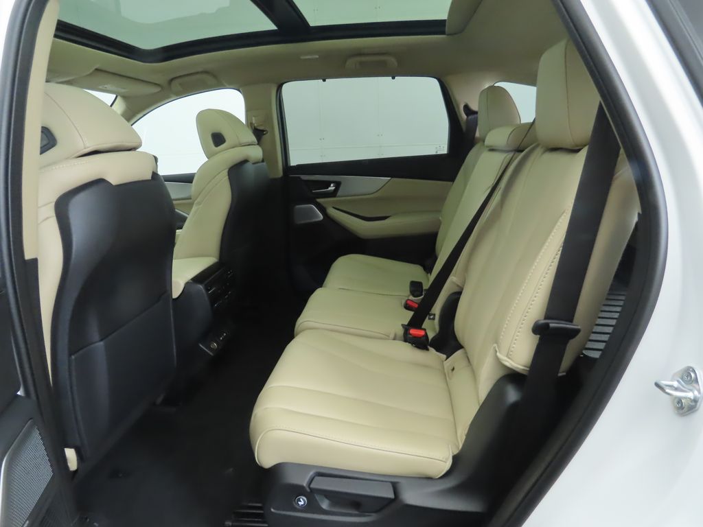 Thumbnail: 2026 Acura MDX - 23