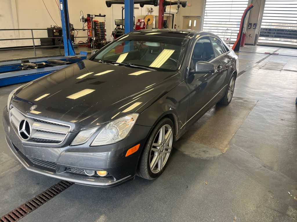 Indium Gray Metallic 2010 Mercedes-Benz E-Class Coupe Rear-Wheel Drive 7-Speed Automatic