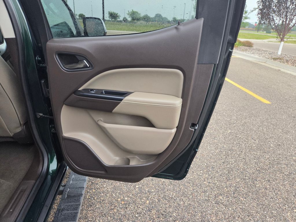 2016 GMC Canyon SLT