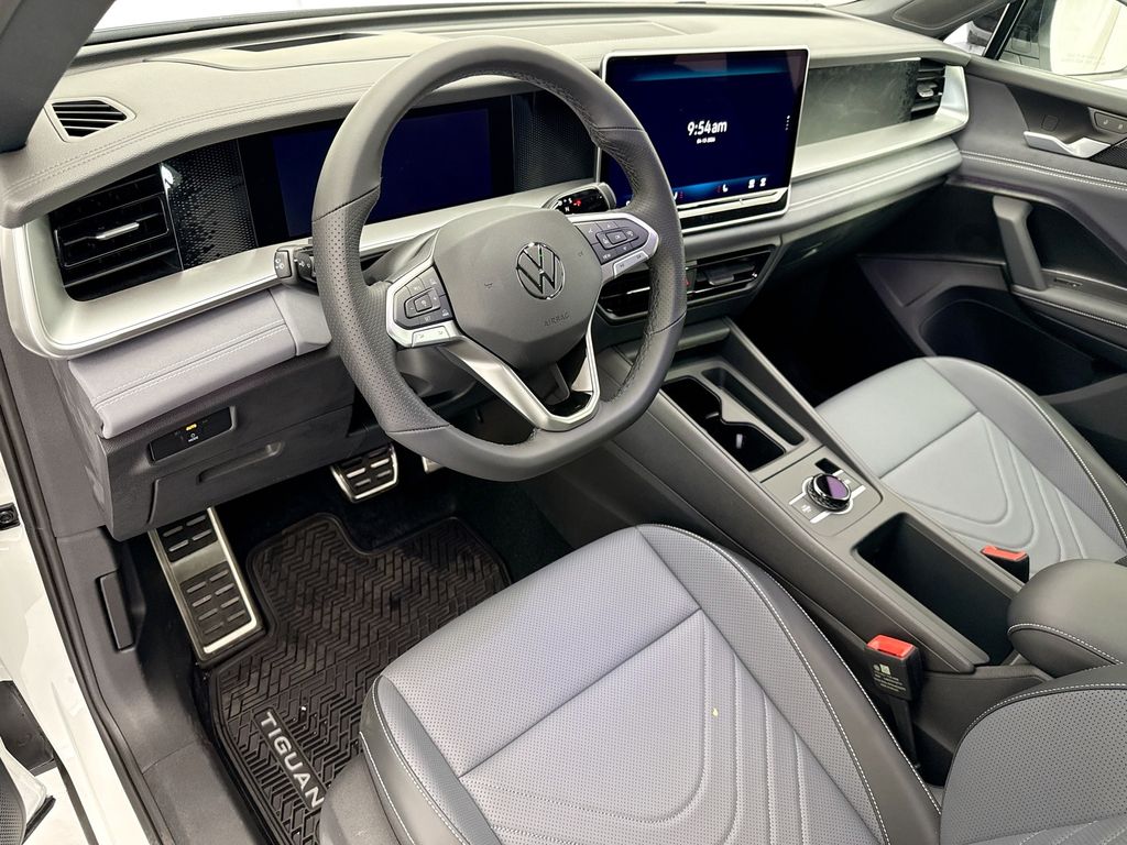 Thumbnail: 2026 Volkswagen Tiguan - 9