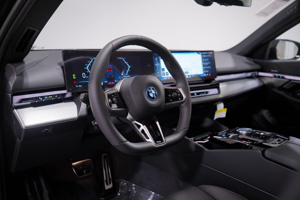 2024 BMW i5 eDrive40 6