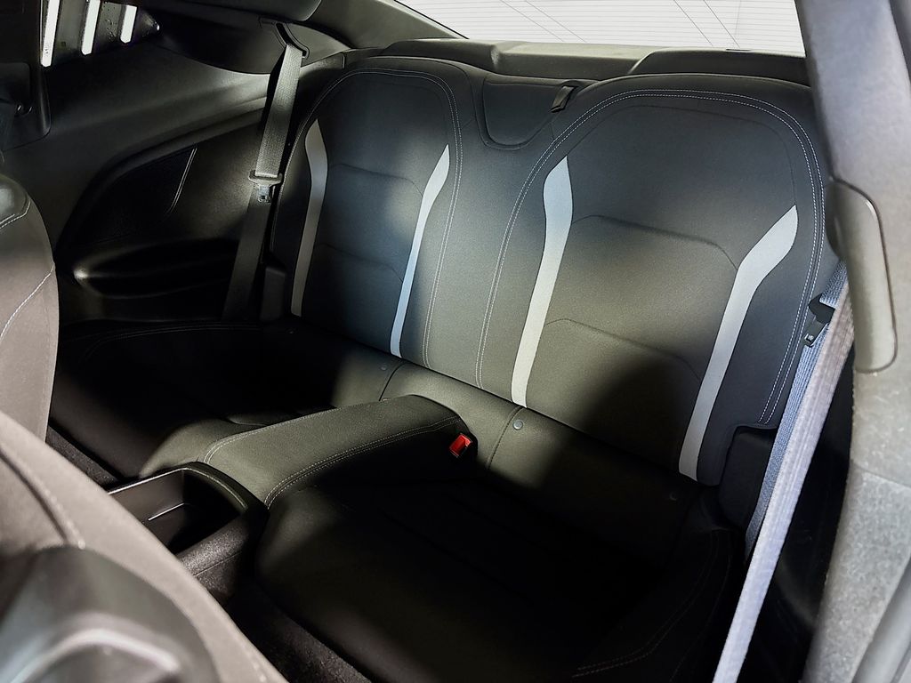 2022 Chevrolet Camaro 1LT