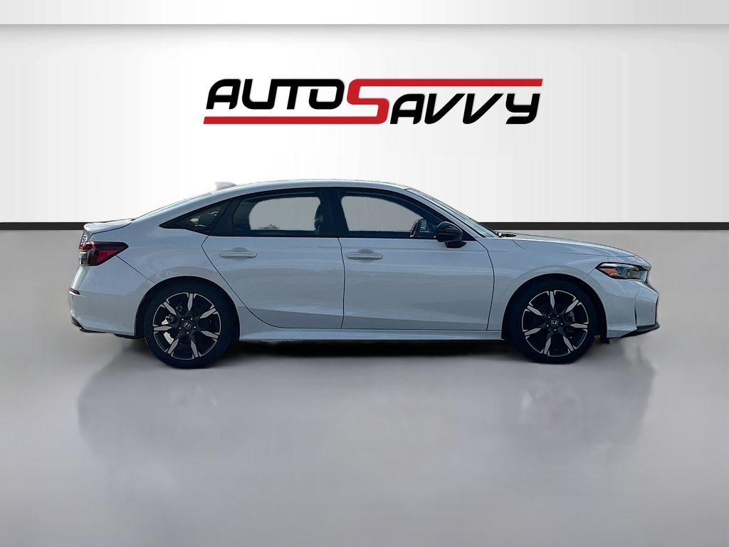 Used 2025 White Honda Sport Touring image 8